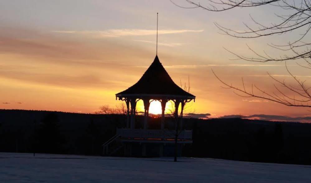 The Lodge At Poland Spring Resort מראה חיצוני תמונה